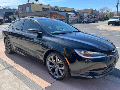 2015 Chrysler 200