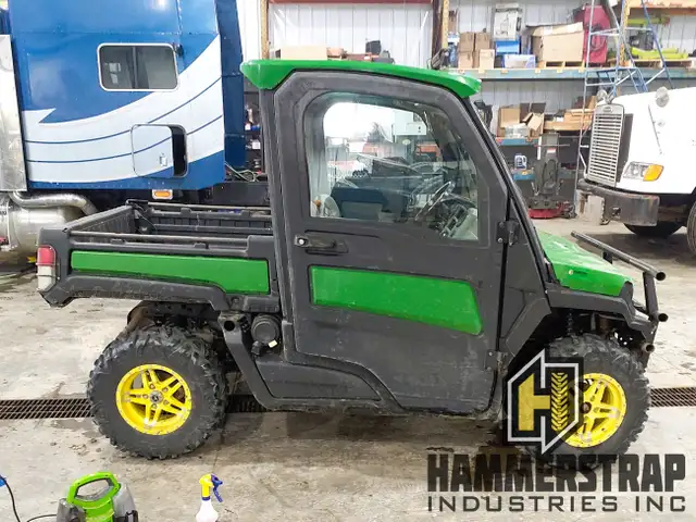 2018 JOHN DEERE Gator XUV 835R 4x4 UTV SxS ATV in ATVs in Edmonton - Image 6