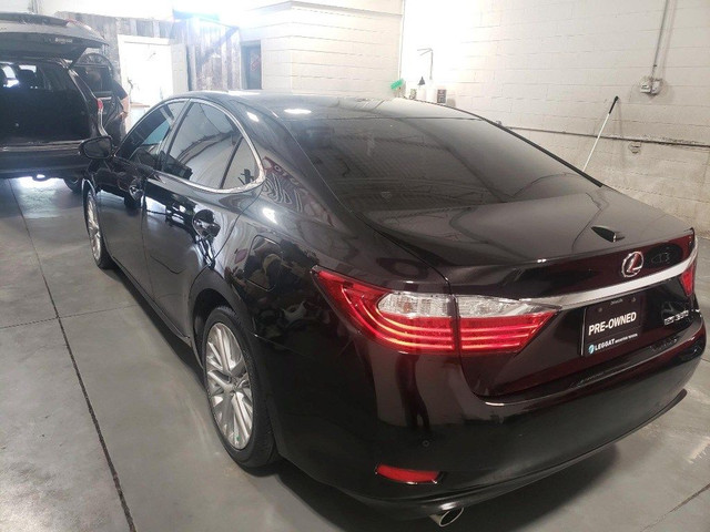 2014 Lexus ES 350 4dr Sdn in Cars & Trucks in Hamilton - Image 4