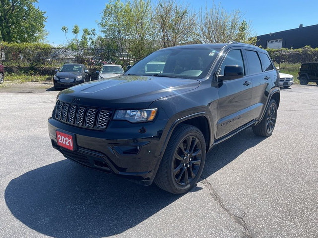 2021 Jeep Grand Cherokee ALTITUDE in Cars & Trucks in Leamington - Image 3