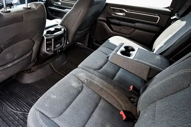 2020 Ram 1500 Big Horn - Aluminum Wheels - Chrome Accents in Cars & Trucks in Ottawa - Image 28