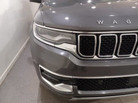 *Tow Hitch, Air Suspension, Locking/Limited Slip Differential, Lane Departure Warning, Brake Assist,... (image 3)
