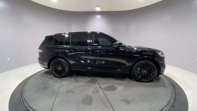 2022 Lincoln Aviator in Cars & Trucks in Strathcona County - Image 4