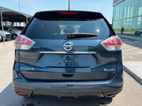 2016 NISSAN ROGUE SL PREMIUM AWD | BOSE SPEAKERS | 360 CAMERA | HEATED SEATS - Blind Spot monitoring... (image 4)