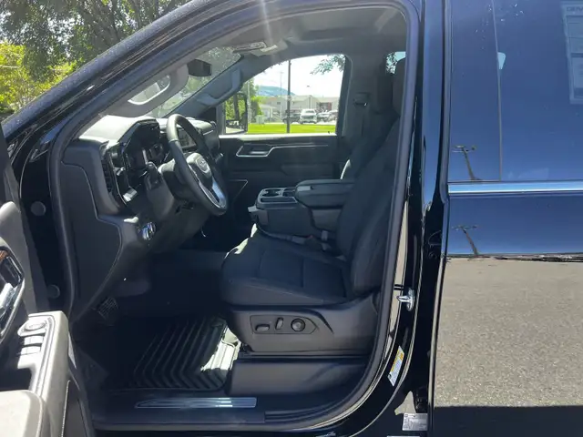 2024 GMC Sierra 2500HD SLE dans Autos et camions dans Penticton - Image 12