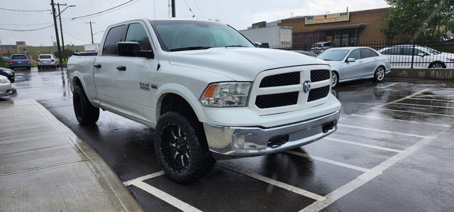 2018 Ram 1500 4x4 Crew Cab 6'4" Box in Cars & Trucks in Calgary - Image 4