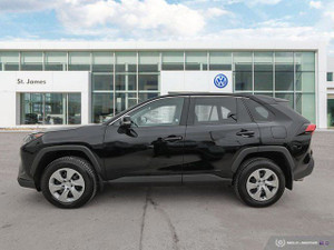 2022 Toyota RAV 4 LE | CLEAN CARFAX | DUAL-ZONE CLIMATE CONTROL |