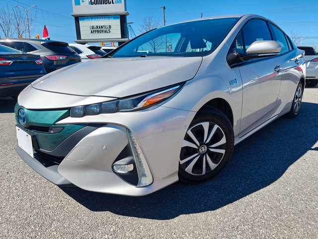 2017 Toyota Prius Prime Technology UPGRADE dans Autos et camions  à Ottawa