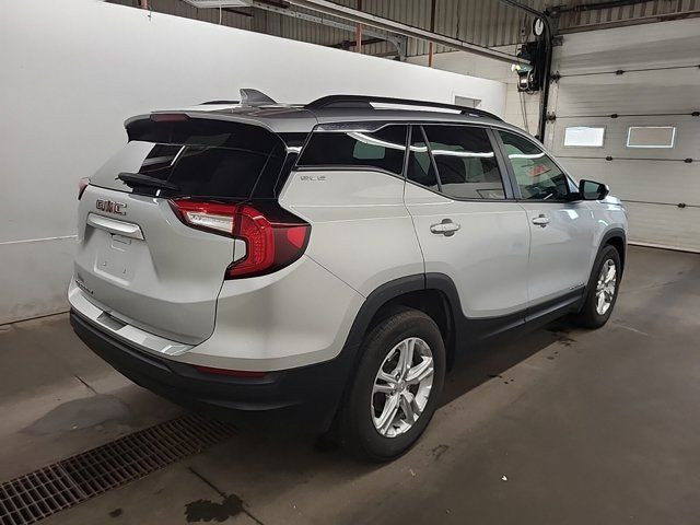 2022 GMC Terrain SLE | Heated Seats | Power Seat | CarPlay + in Cars & Trucks in Guelph - Image 4