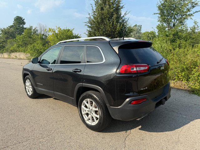 2016 Jeep Cherokee NORTH| CLEAN CARFAX | V6 | 4X4 | NAVI | PUSH  in Cars & Trucks in Oshawa / Durham Region - Image 4