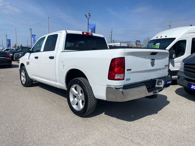 2022 Ram 1500 Classic SLT Crew Cab 4x4 ~Camera ~Bluetooth ~A/C in Cars & Trucks in Barrie - Image 3