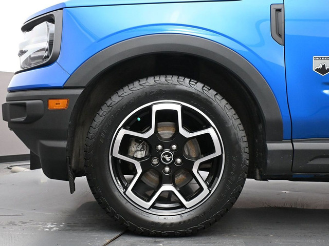 2022 Ford Bronco Big Bend Wireless Charging Pad | Remote Start | in Cars & Trucks in City of Halifax - Image 4