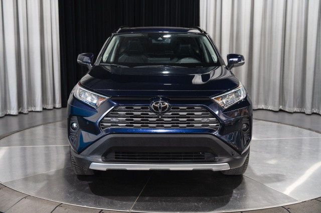 2020 Toyota RAV4 in Cars & Trucks in Strathcona County - Image 2