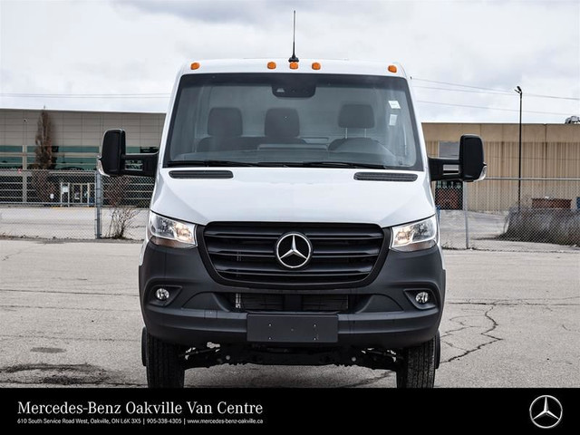2024 Mercedes-Benz Sprinter Cab Chassis in Cars & Trucks in Oakville / Halton Region - Image 4