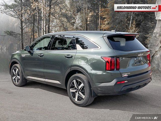2023 Kia Sorento LX Premium in Cars & Trucks in Hamilton - Image 3