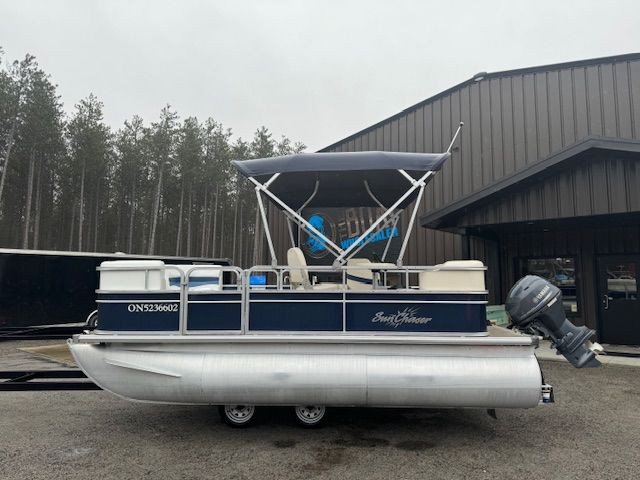 2023 40HP YAMAHA 16' SUNCHASER PONTOON in Powerboats & Motorboats in Peterborough - Image 2
