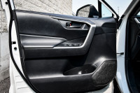 Heated Seats, Apple CarPlay, Android Auto, Blind Spot Monitoring, Lane Keep Assist! 6 LOCATIONS KING... (image 7)