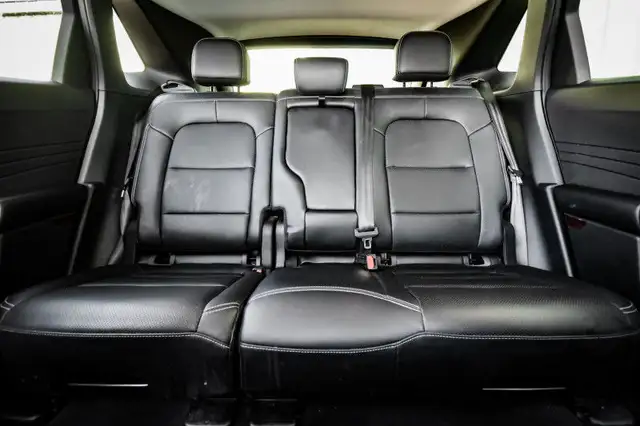 2021 Ford Escape Titanium Hybrid AWD • NAVIGATION • PREM. AUDIO in Cars & Trucks in Kingston - Image 37