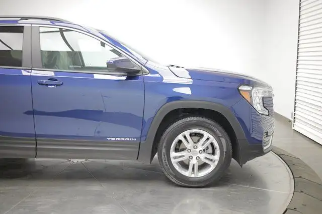 2023 GMC Terrain SLE62863210128257121