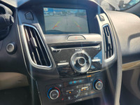 GARANTIE 1 ANS CREDIT DIRECT EN LIGNE AU WWW.AUTO-INTERNET.CA WOW 2017 FORD FOCUS LIMITED 100% ELECT... (image 4)