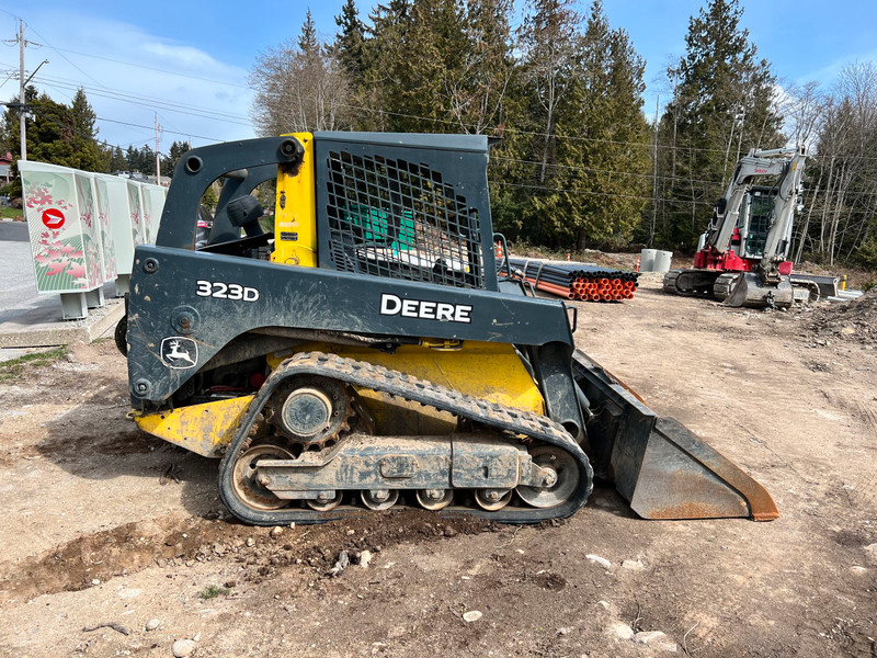 2012 Deere 323D Tracked Skid Steer Heavy Equipment Calgary Kijiji