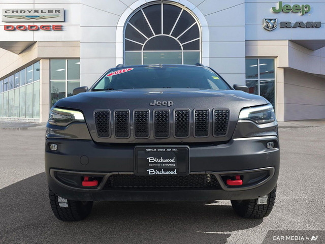 2019 Jeep Cherokee Trailhawk in Cars & Trucks in Winnipeg - Image 3