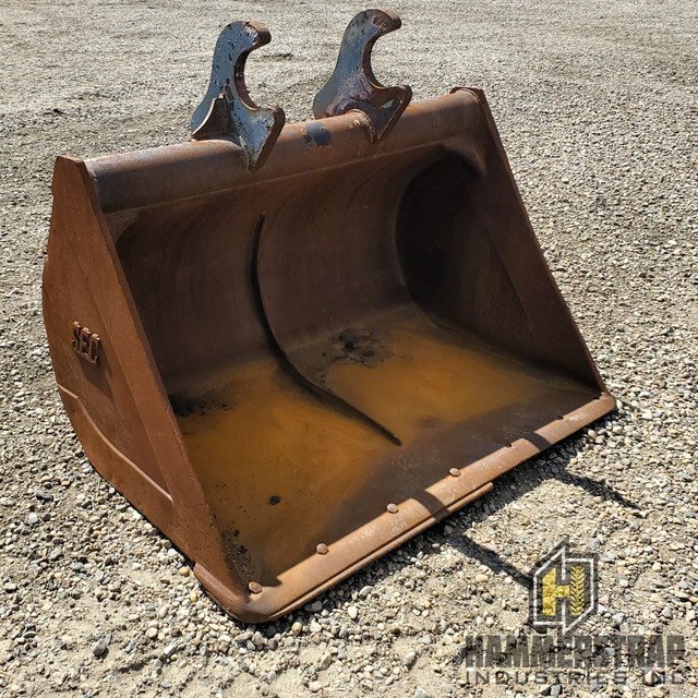 SEC 72 inch Clean Up Bucket Fits 280 Excavator Hoe in Heavy Equipment in Edmonton - Image 2