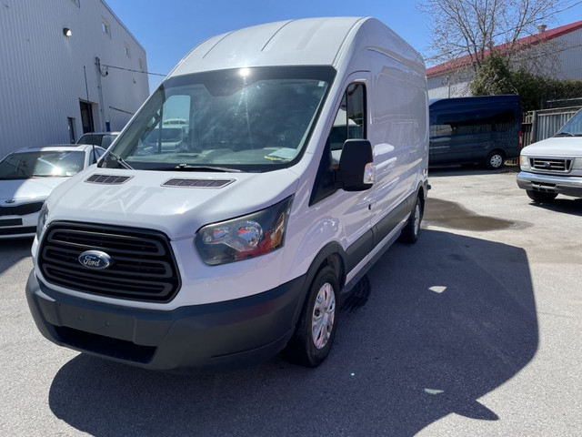2015 Ford Transit fourgon utilitaire T-350 in Cars & Trucks in Laval / North Shore - Image 2