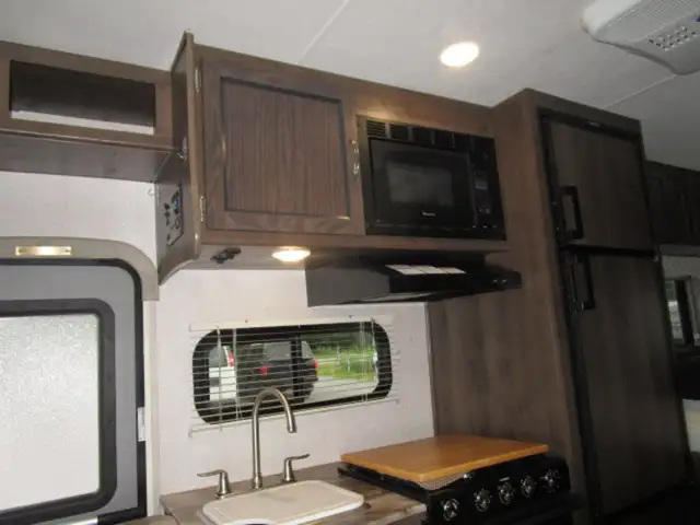 2020 Coachmen Freelander Coachmen Freelander 21QB in RVs & Motorhomes in Granby - Image 25