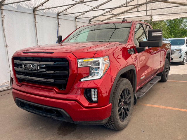 2022 GMC Sierra 1500 ELEVATION 4X4 V8 *SIÈGES / VOLANT CHAUFF* C in Cars & Trucks in Laurentides