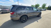This Dodge Durango is equipped with: Cloth Bucket Seats, Power Sunroof, Front Heated Seats, Heated S... (image 2)