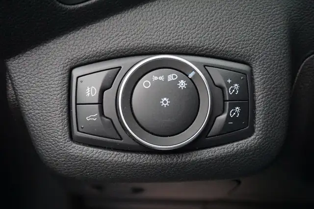 2018 Ford Escape in Cars & Trucks in Oakville / Halton Region - Image 27