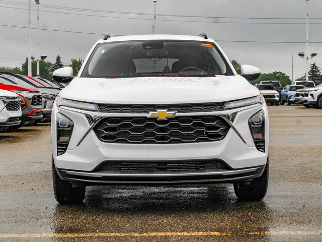 2025 Chevrolet Trax LT in Cars & Trucks in Edmonton - Image 3