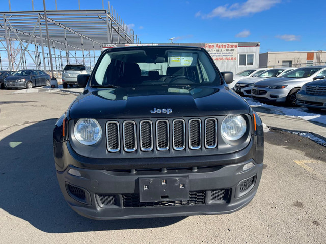 2015 Jeep Renegade SPORT 4WD :: LOW MILEAGE, CLEAN CARFAX in Cars & Trucks in Calgary - Image 2
