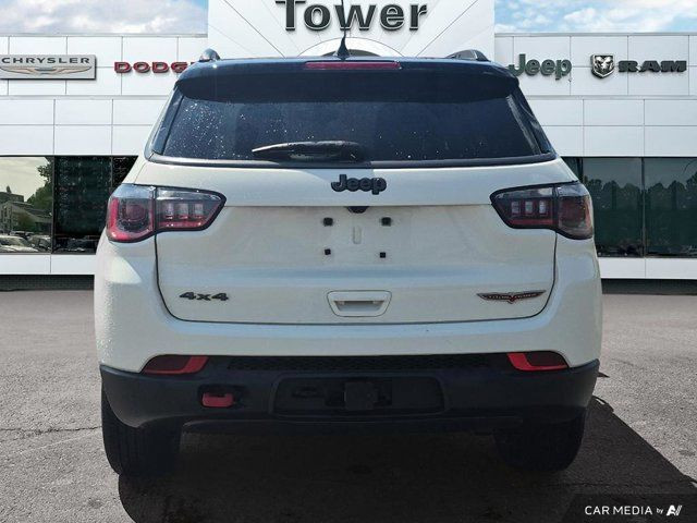 2018 Jeep Compass Trailhawk | Heated Seats | Remote Start in Cars & Trucks in Calgary - Image 4