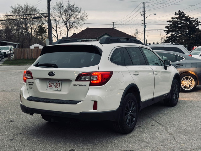2015 Subaru Outback 5dr Wgn CVT 2.5i in Cars & Trucks in City of Toronto - Image 4