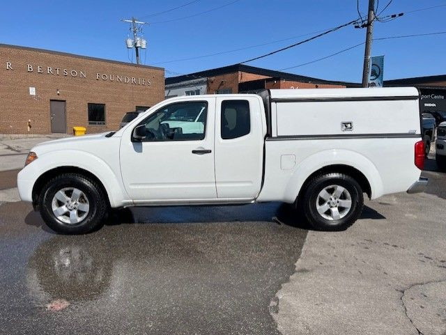 2013 Nissan Frontier SV KING CAB **ARE CAP-ALLOYS-FULL POWER-CER in Cars & Trucks in City of Toronto - Image 2