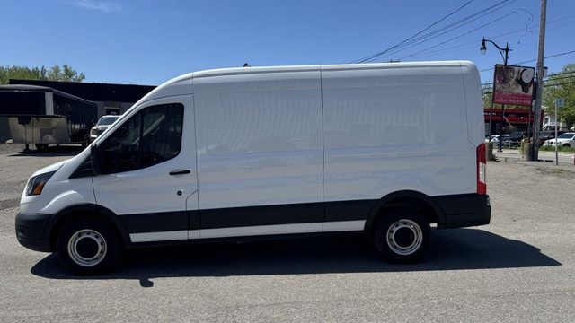 2022 Ford Transit fourgon utilitaire TOIT MOYEN 148 in Cars & Trucks in Laval / North Shore - Image 2