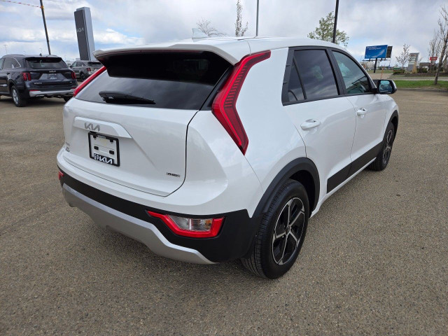 2025 Kia Niro Plug-In Hybrid in Cars & Trucks in Grande Prairie - Image 4
