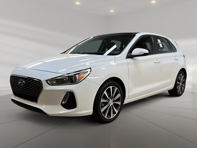 2020 Hyundai Elantra GT LUXURY TOIT PANO in Cars & Trucks in Laval / North Shore