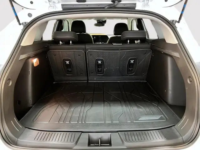 2025 Chevrolet Trax LS in Cars & Trucks in Laval / North Shore - Image 13
