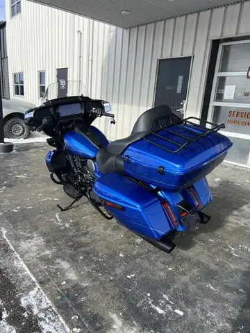 2025 Harley-Davidson FLHXU - Street Glide Ultra in Sport Touring in Winnipeg - Image 6