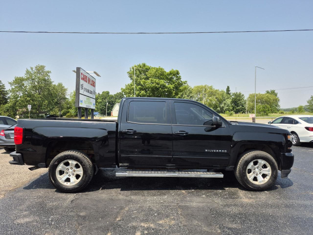 2017 Chevrolet Silverado 1500 LT Z71 5.3L 4X4 CREW CAB in Cars & Trucks in London - Image 2