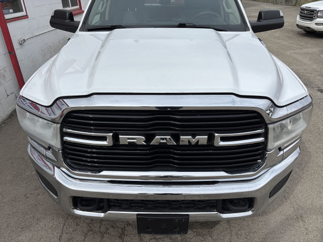2019 Ram 3500 BIGHORN | 4X4 | CREW CAB | LONG BOX | BED LINER |  in Cars & Trucks in Calgary - Image 2