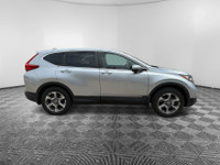 Adventure meets refinement in the 2017 Honda CR-V — a bold, fuel-efficient SUV packed with smart tec... (image 3)