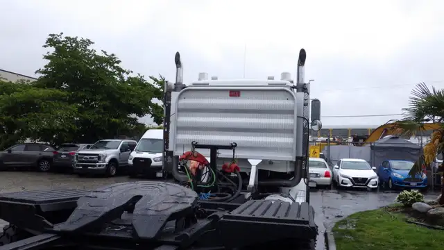 2019 Western Star 4900 SB Cummins X15 Eaton 18 Speed in Heavy Trucks in Delta/Surrey/Langley - Image 41