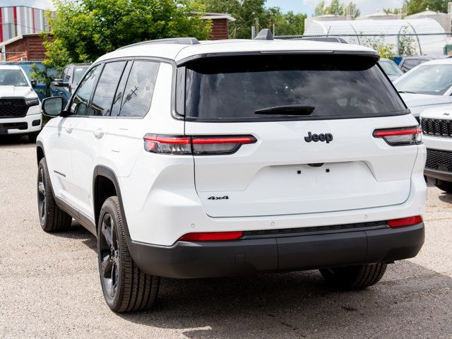 2025 Jeep Grand Cherokee L Altitude 4x4, Sunroof, Remote Start in Cars & Trucks in Calgary - Image 3