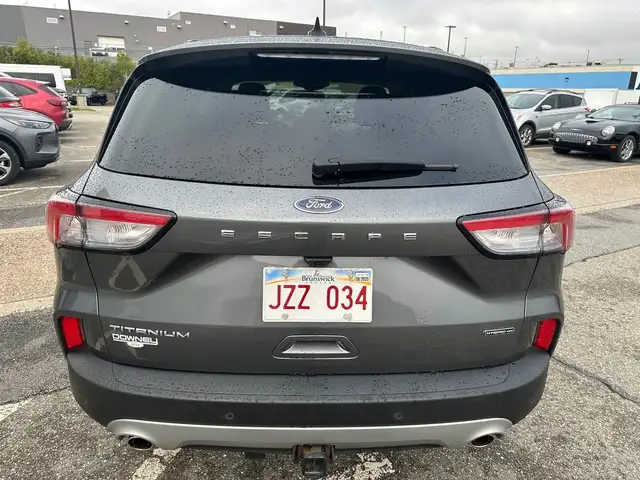 2022 Ford Escape Titanium Hybrid AWD | HYBRID EFFICIENCY | REARV62930785421699124