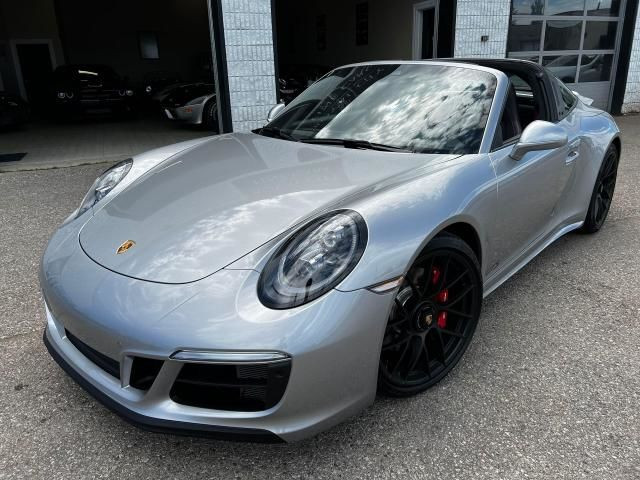 2019 Porsche 911 Targa 4 GTS/ Accident Free, One Owner. in Cars & Trucks in Guelph - Image 4