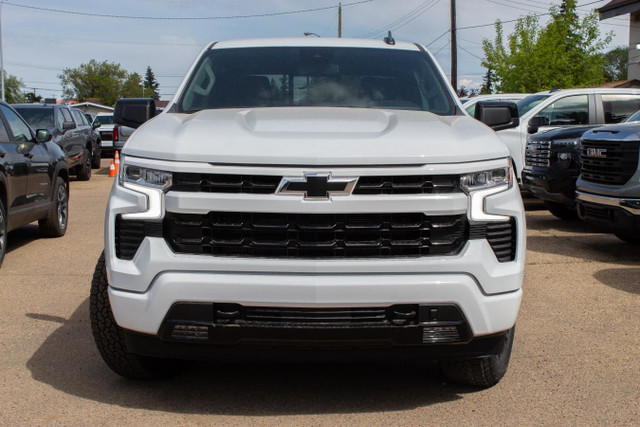 2025 Chevrolet Silverado 1500 Crew RST 4WD in Cars & Trucks in Edmonton - Image 3